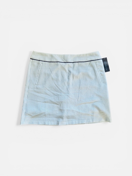 Renwick Dresses & Skirts - NWT Renwick Sz 12 Seersucker Mini Skirt and Shorts with Navy Piping - Light Blue